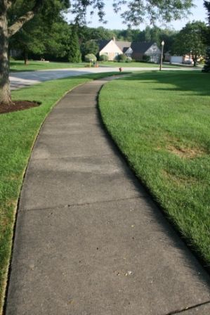 Concrete Sidewalk, Driveway & Patio Cleaning by Paver Protector in St. Charles-3