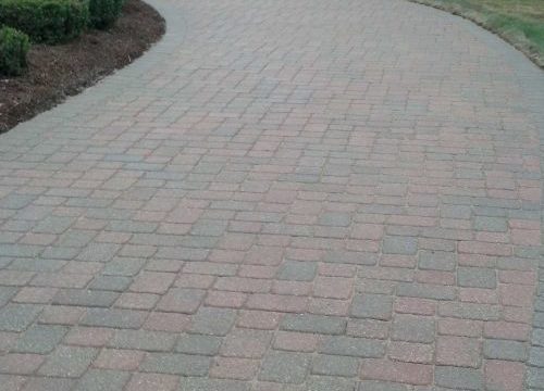 See How Paver Protector Goes the Extra Mile With Brick Paver Restoration & Repairs-3